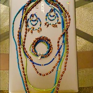 Beautiful Beaded 3 piece Jewelry Set